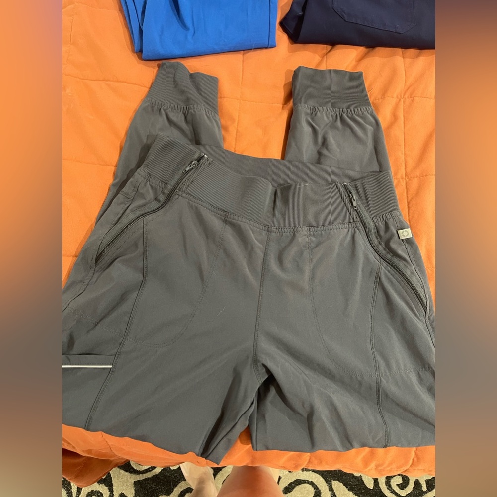 Pewter Cherokee infinity scrubs